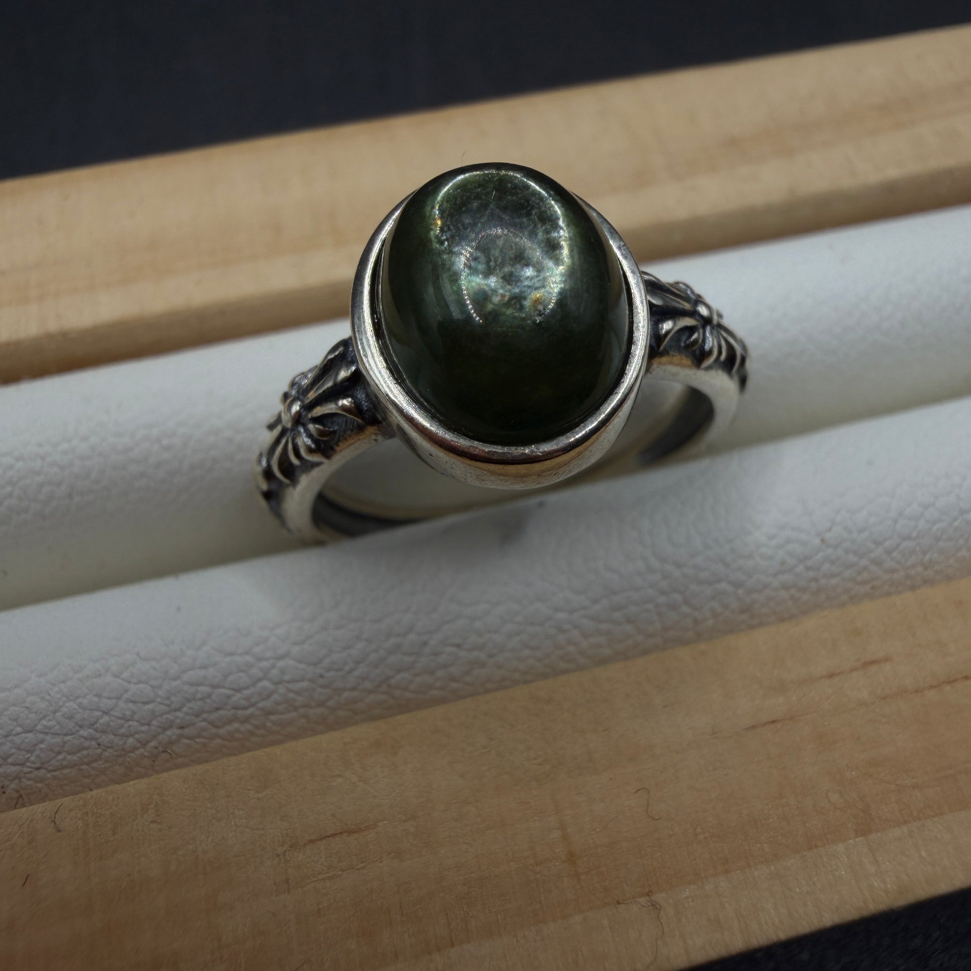 Green Mica S925 Adjustable Ring