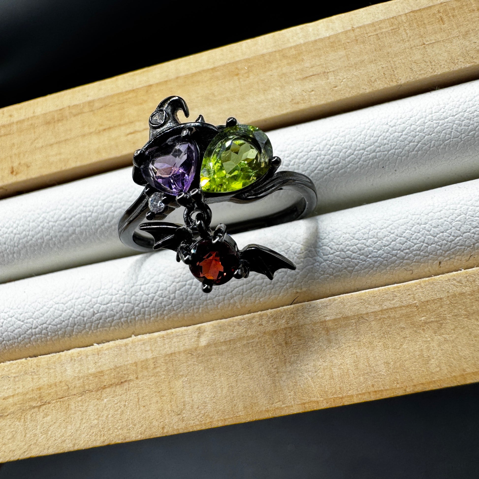 Garnet Amethyst and Peridot Witch S925 Halloween Ring
