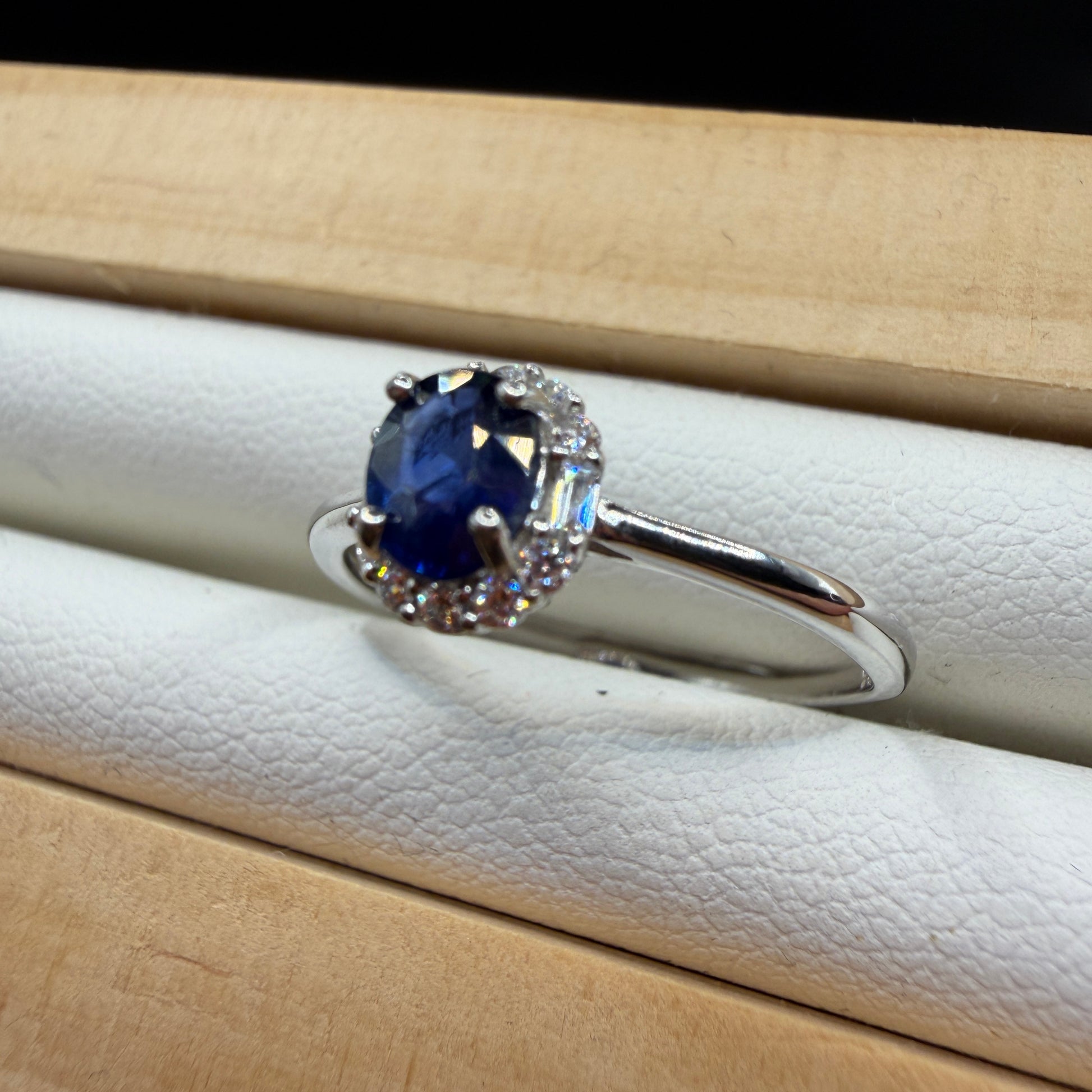 Sapphire S925 Adjustable Ring