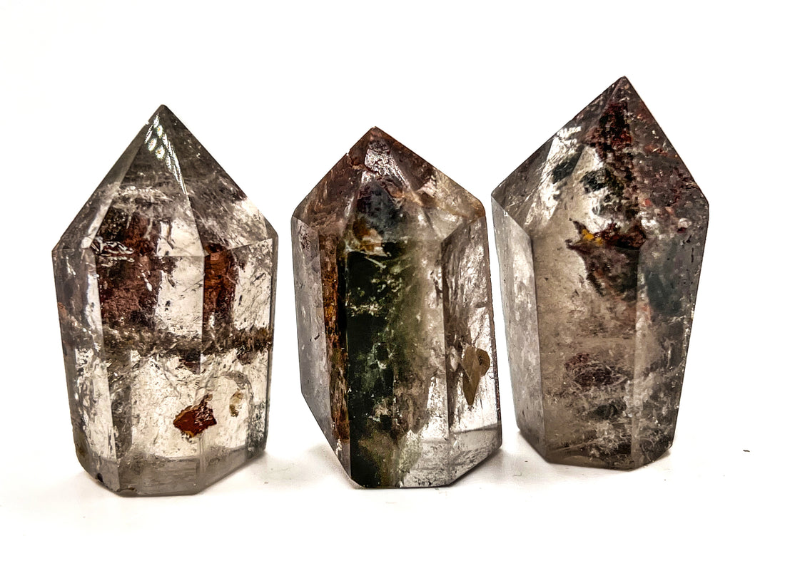 Exploring the Enchantment of Crystals: A Journey into Nature's Gems