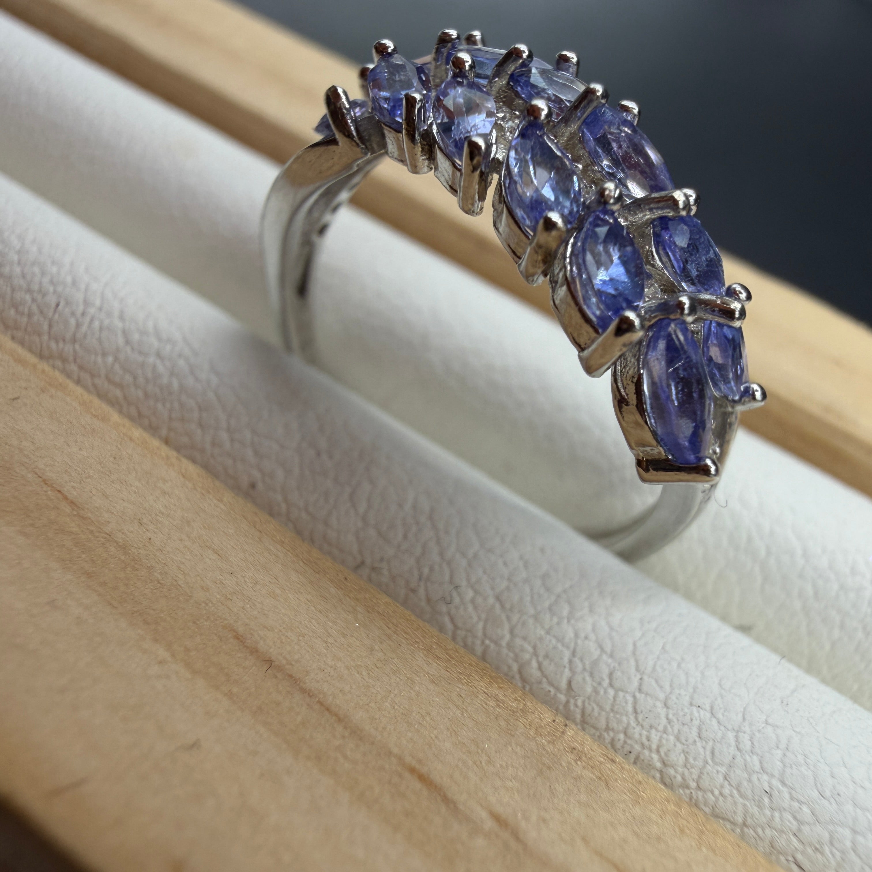 Tanzanite Leaf Earrings and Necklace S925 Certified Set