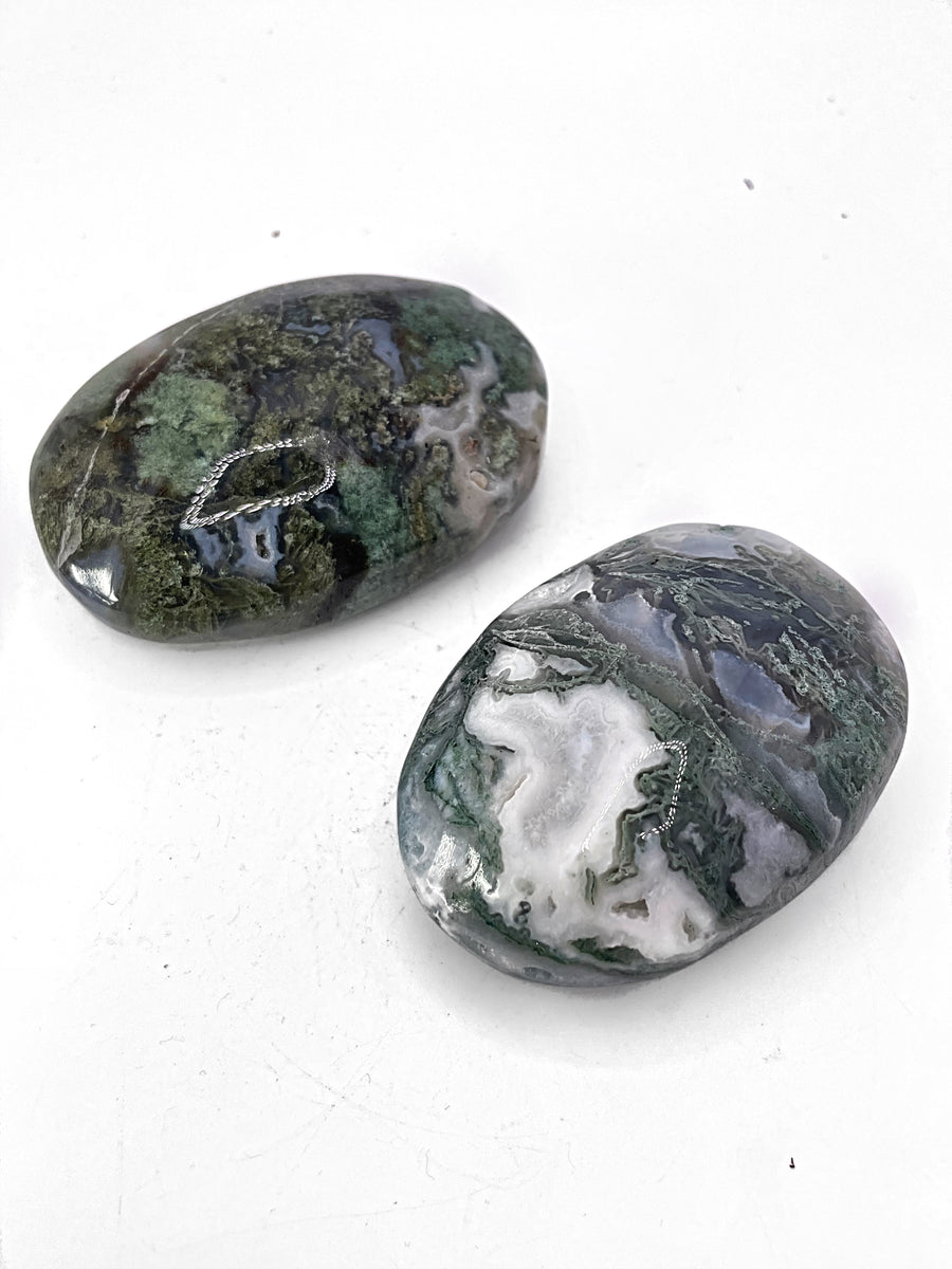 Moss Agate Palm Stones