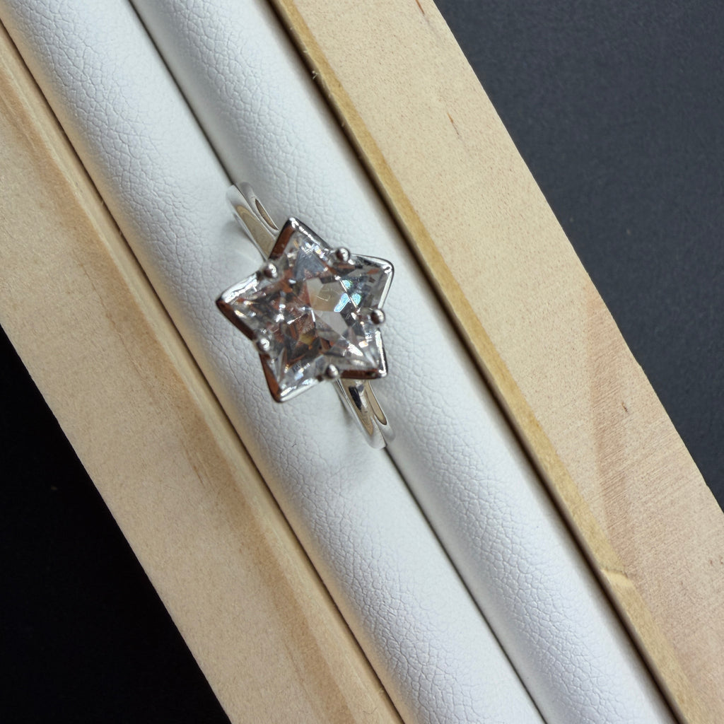Clear Quartz Star S925 Adjustable Ring
