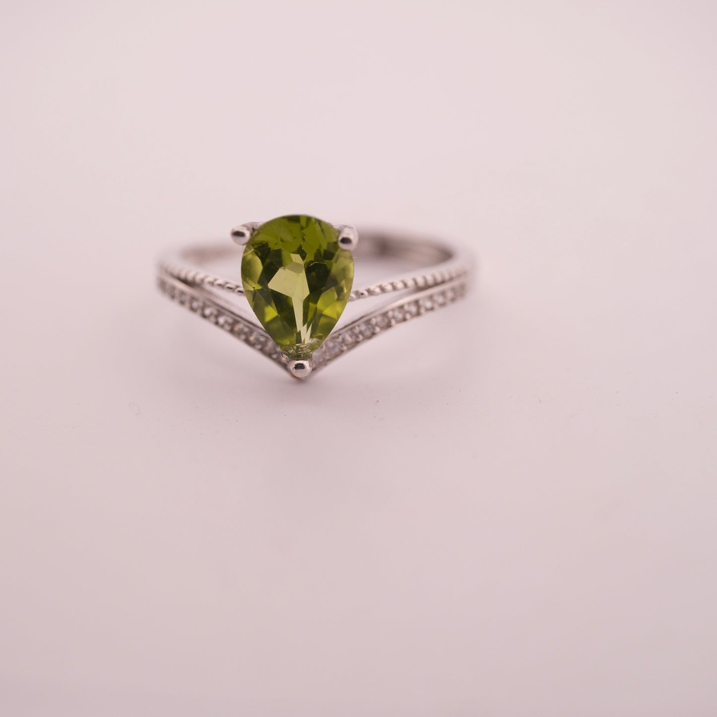 Peridot S915 Adjustable Ring