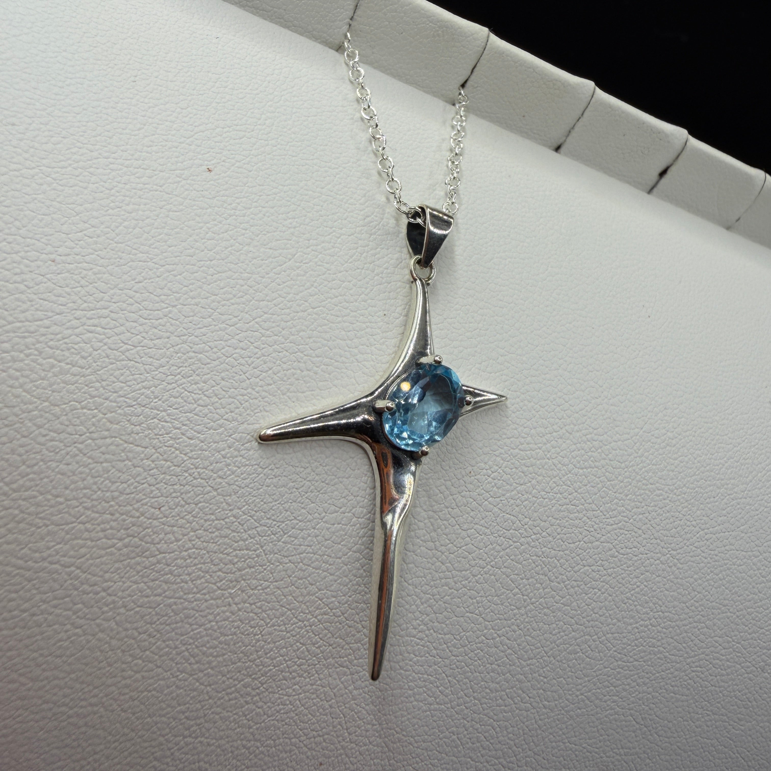 Aquamarine Star S925 Necklace
