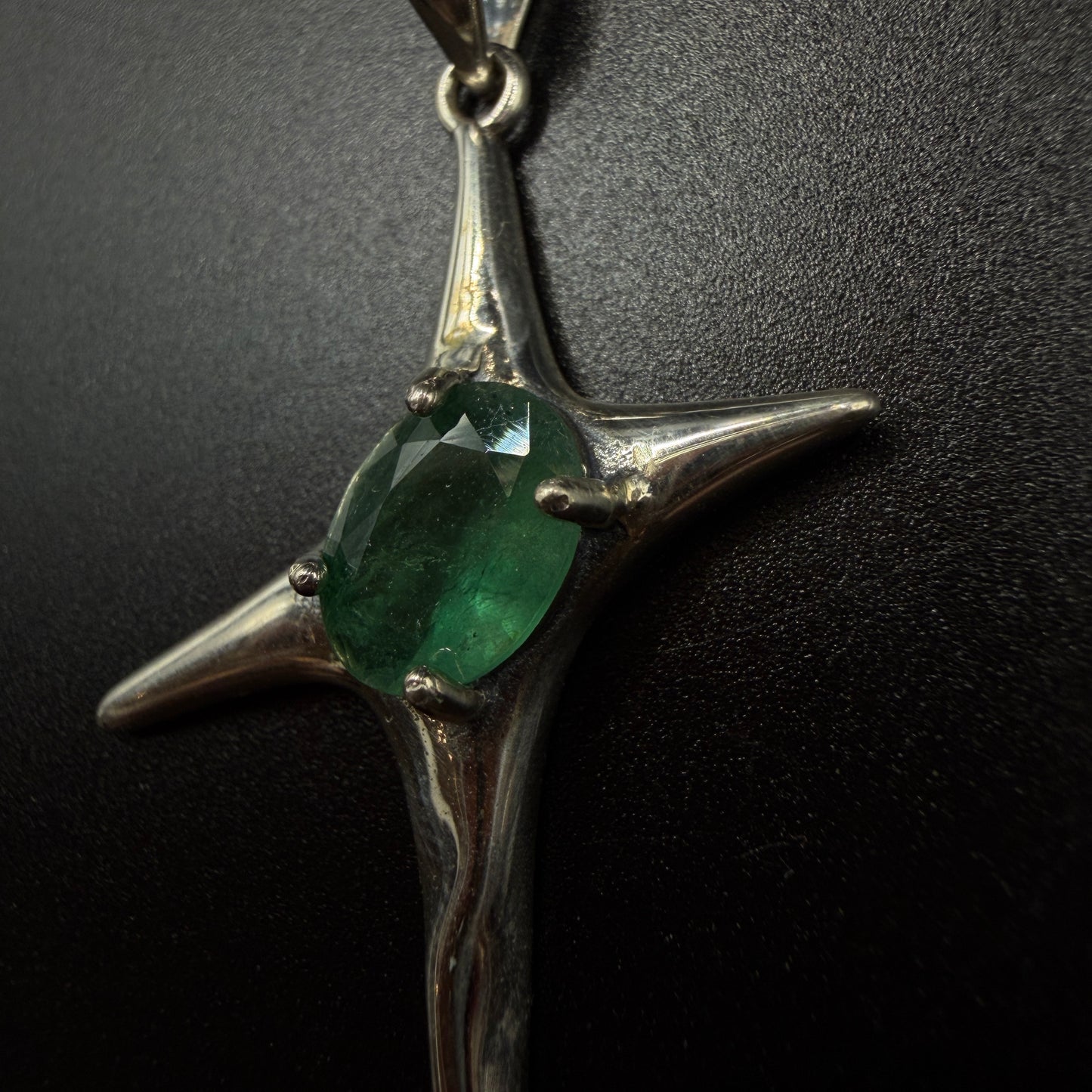 Emerald Star S925 Necklace