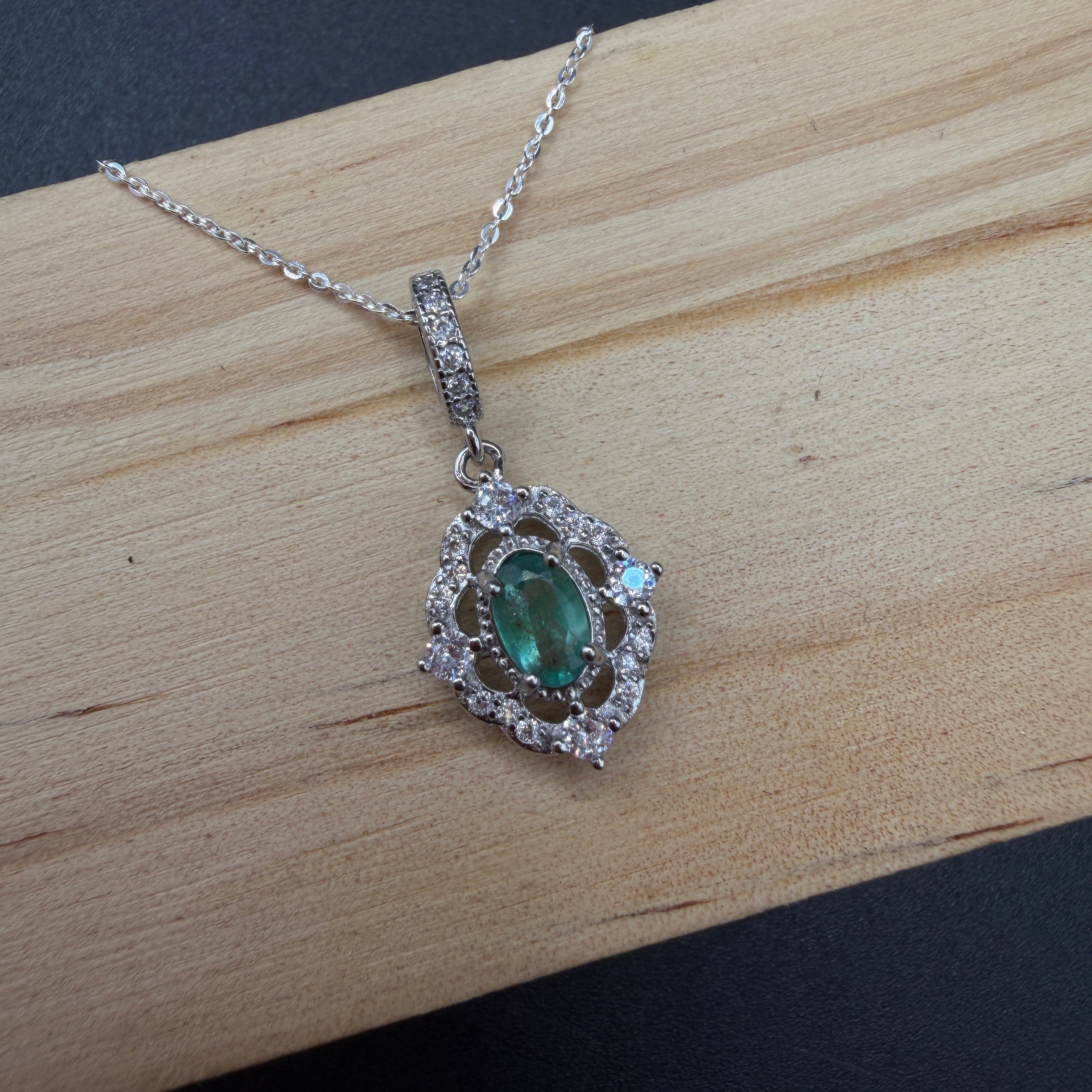 Emerald S925 Necklace