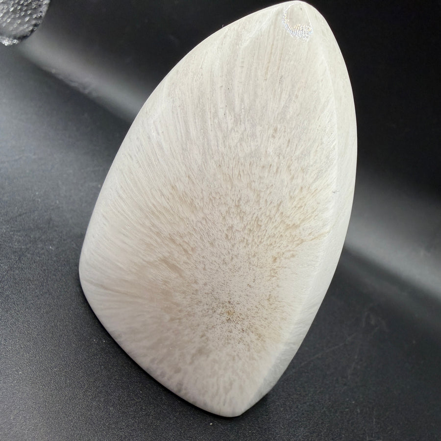 Scolecite Freeform