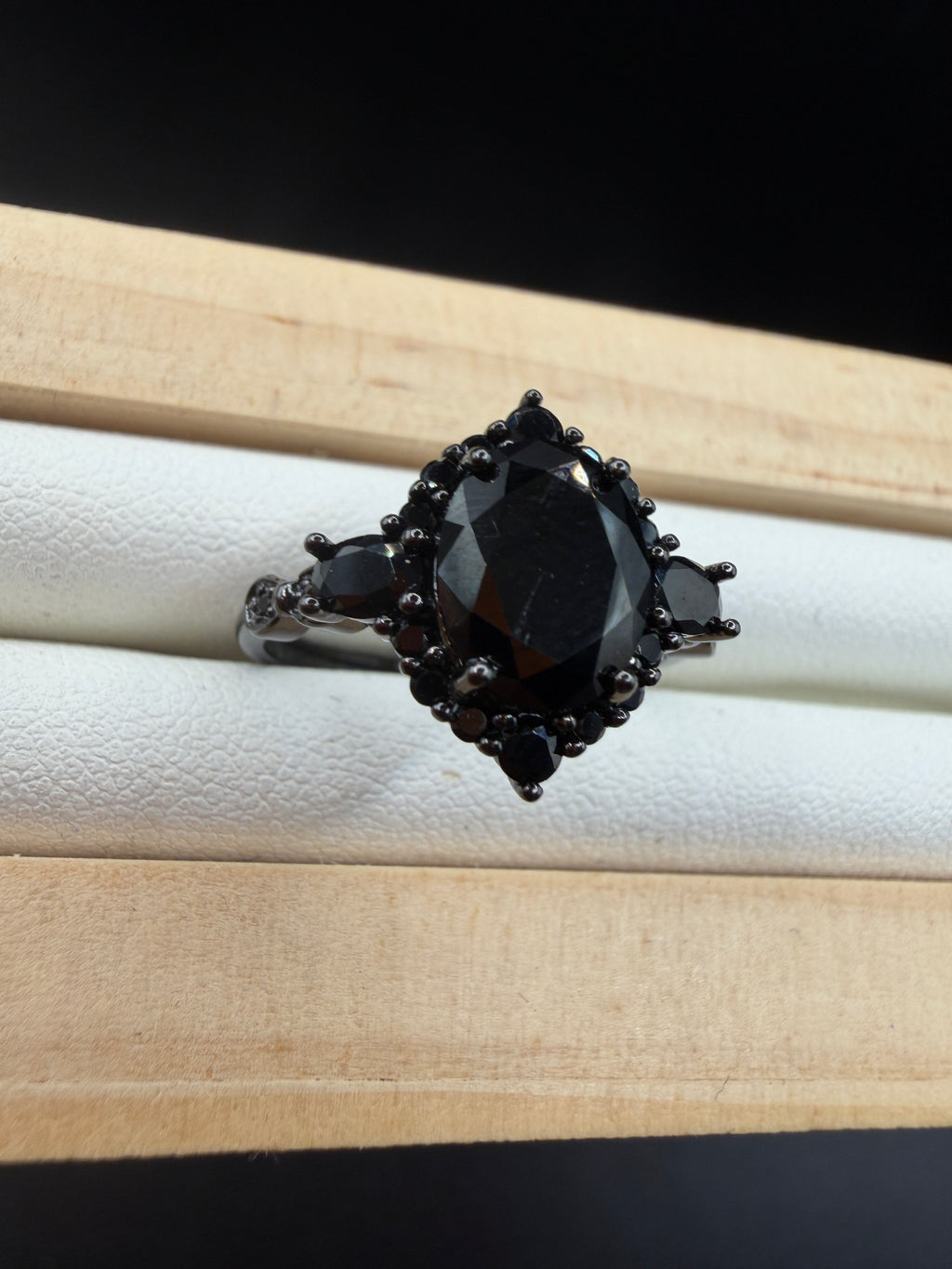 Black Spinel S925 Halloween Ring