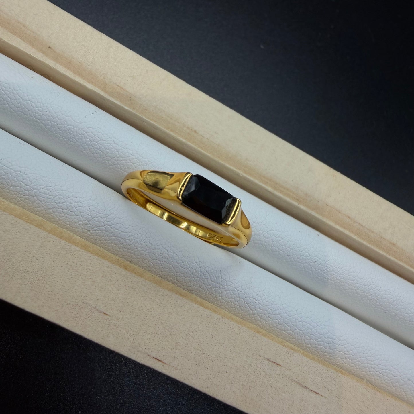 Black Spinel Gold S925 Adjustable Ring