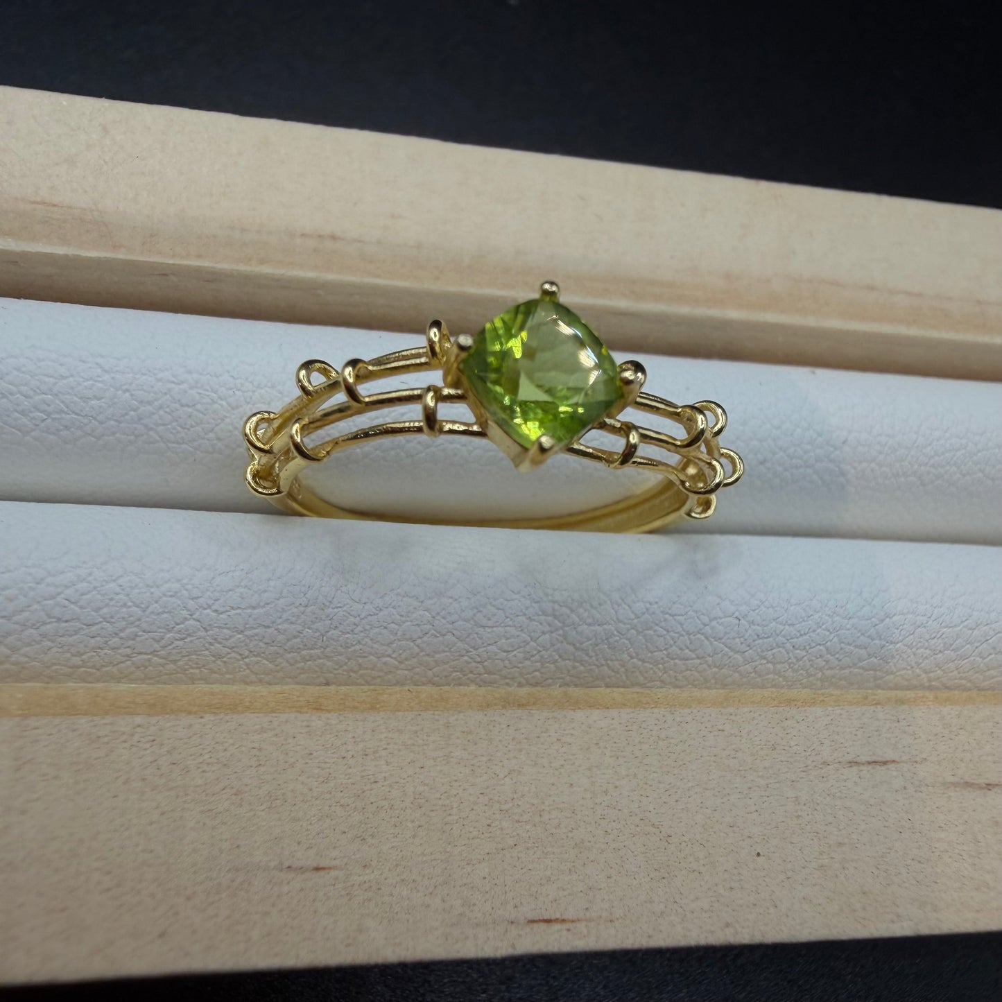 Peridot S925 Adjustable Ring