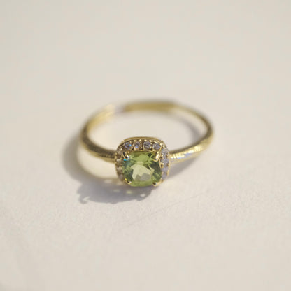 Peridot S925 Gold Adjustable Ring