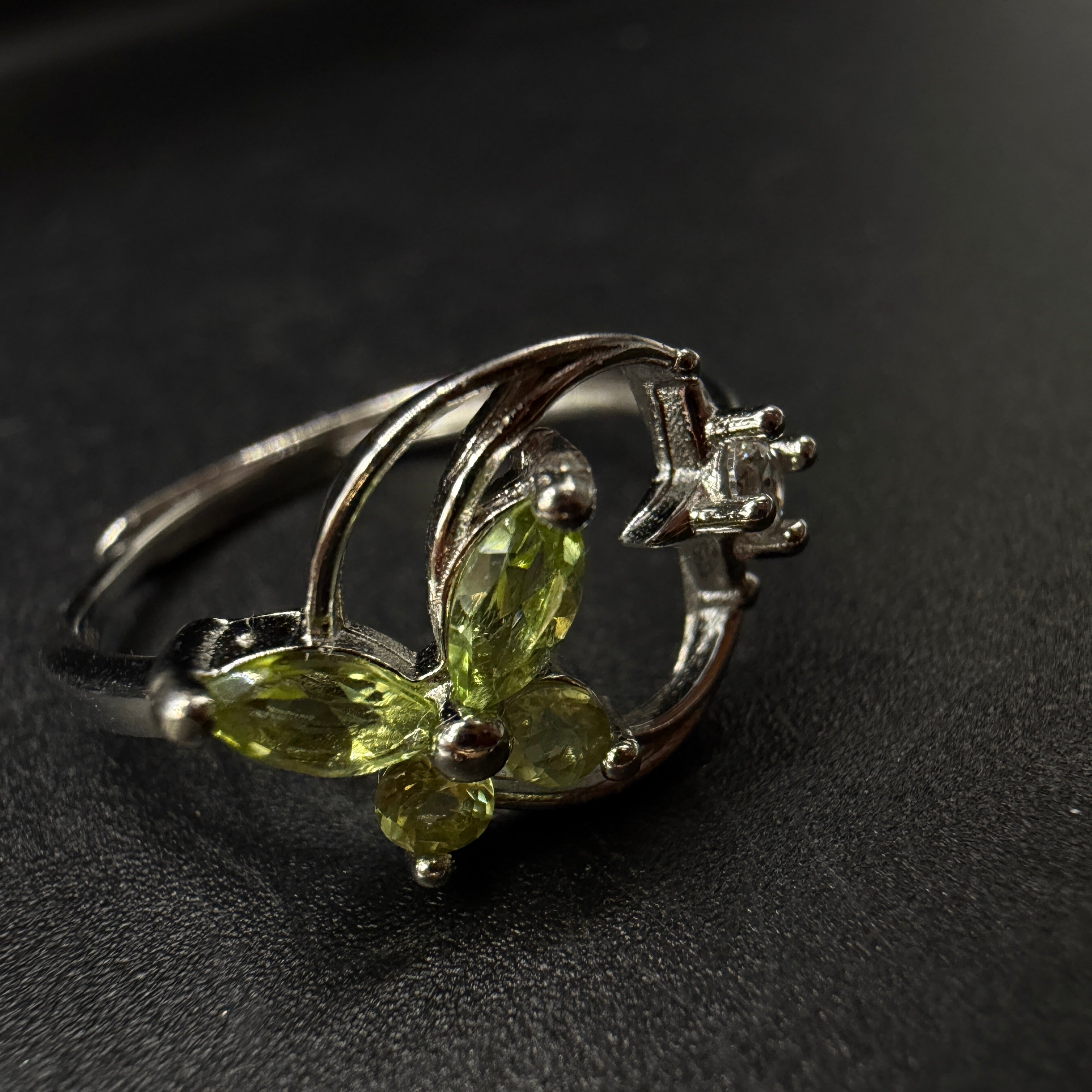 Peridot Butterfly S925 Adjustable Ring