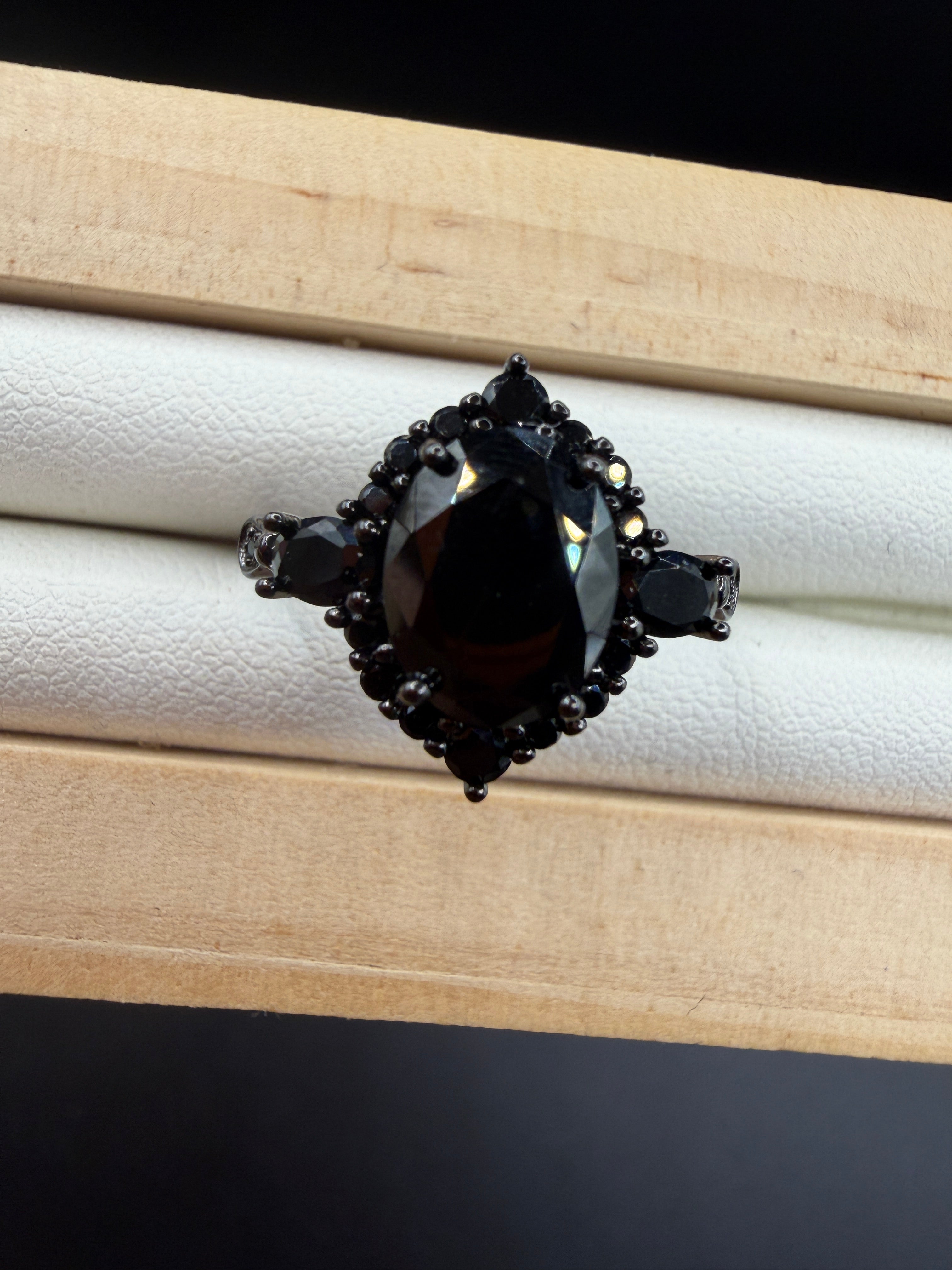 Black Spinel S925 Halloween Ring
