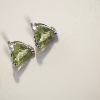 Peridot Heart S925 Stud Earrings