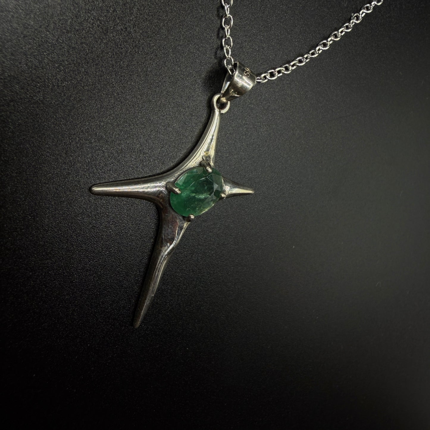Emerald Star S925 Necklace