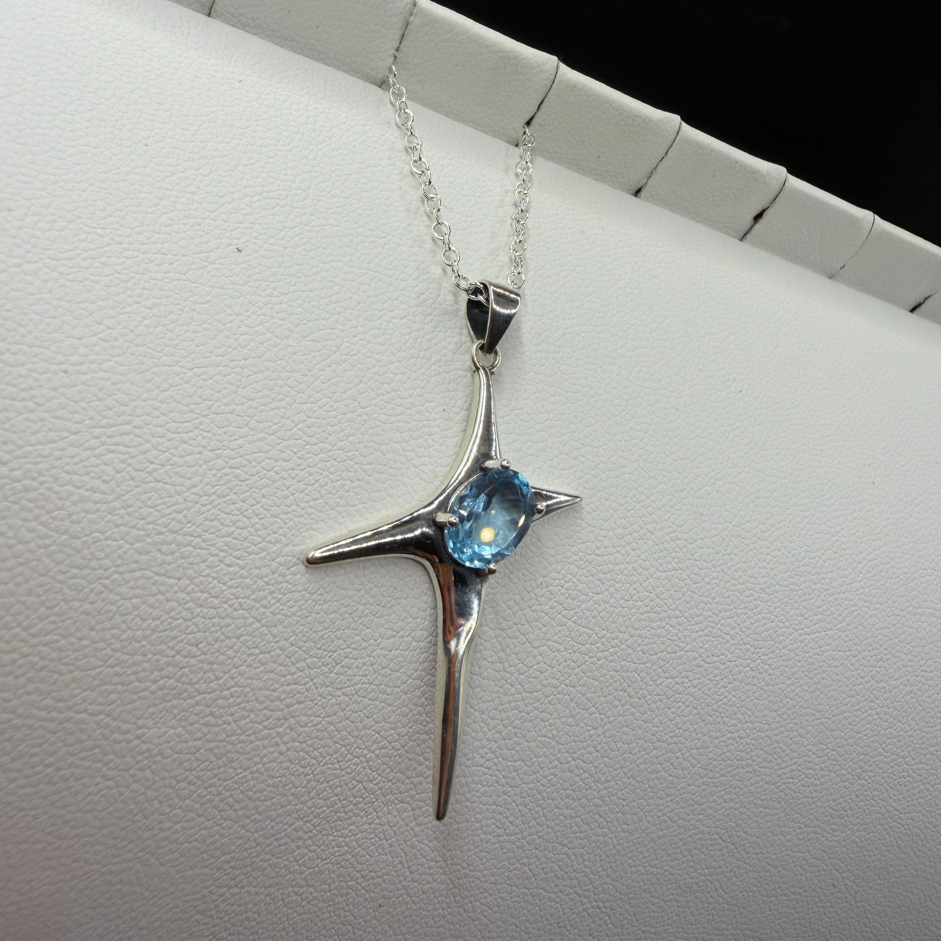 Aquamarine Star S925 Necklace