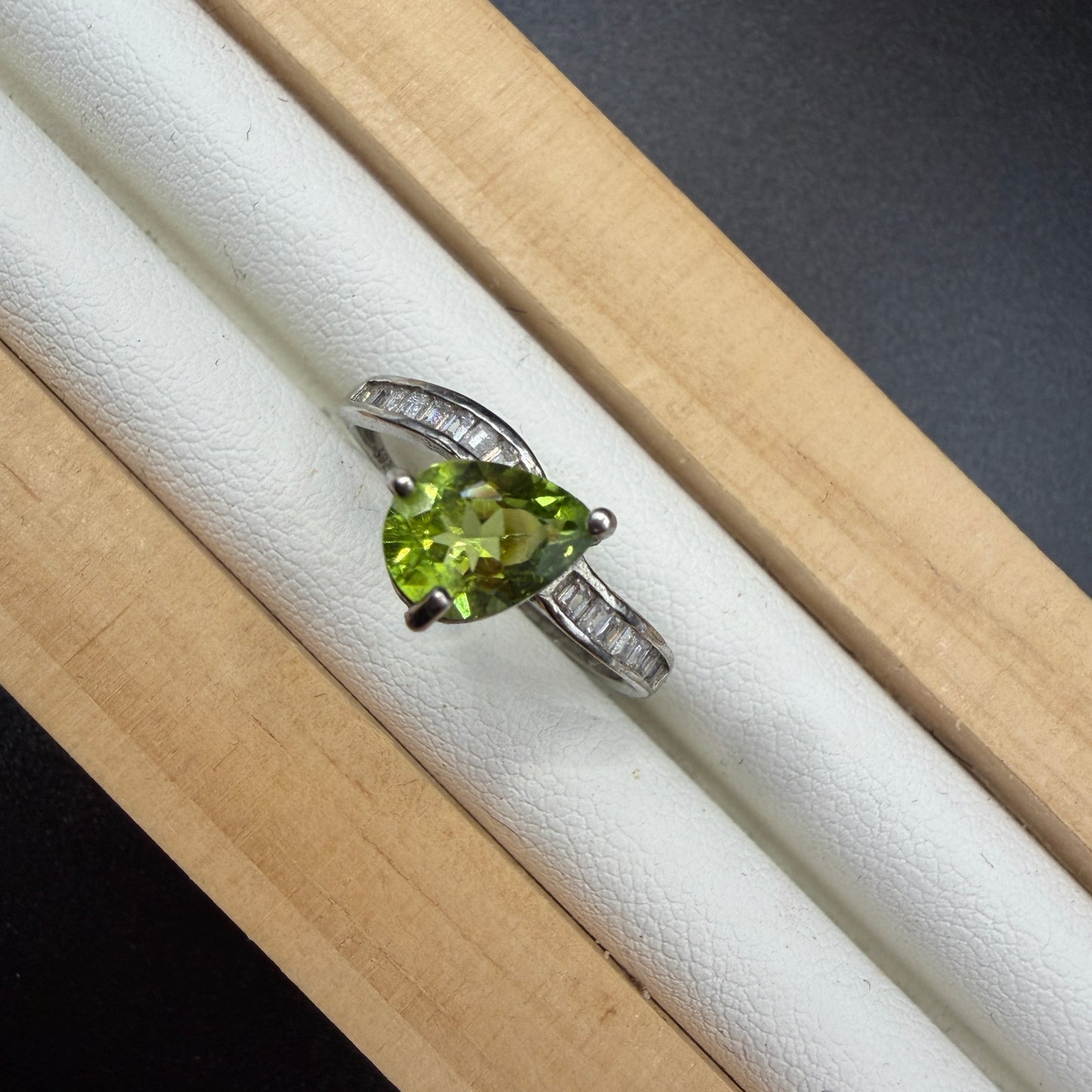 Peridot S925 Adjustable Ring
