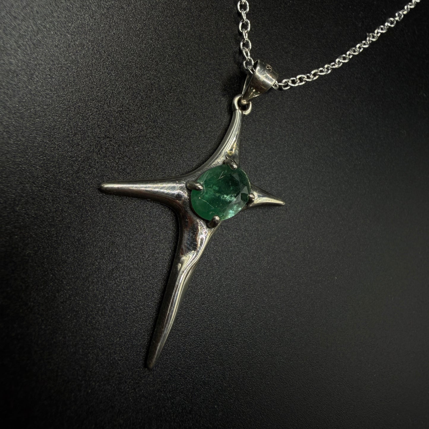 Emerald Star S925 Necklace