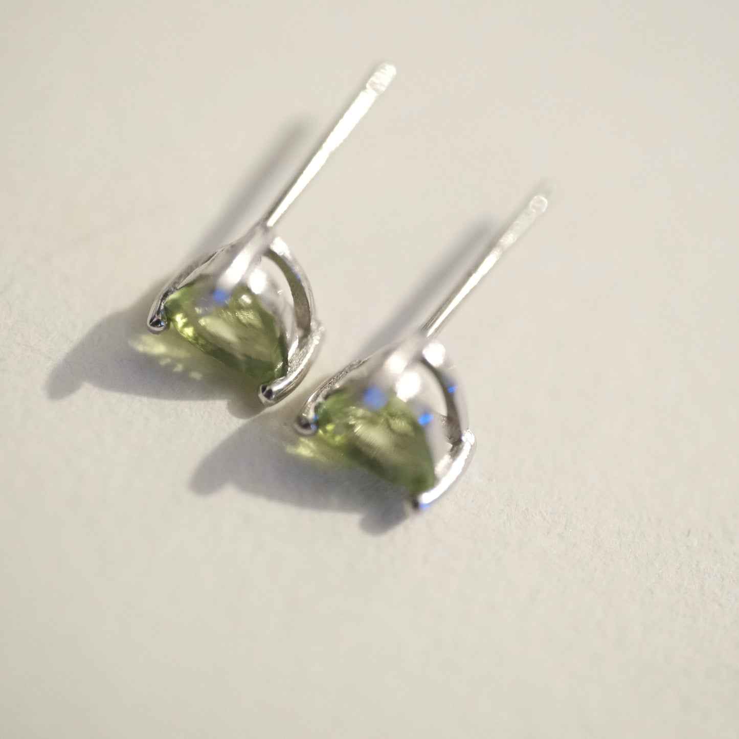 Peridot Heart S925 Stud Earrings