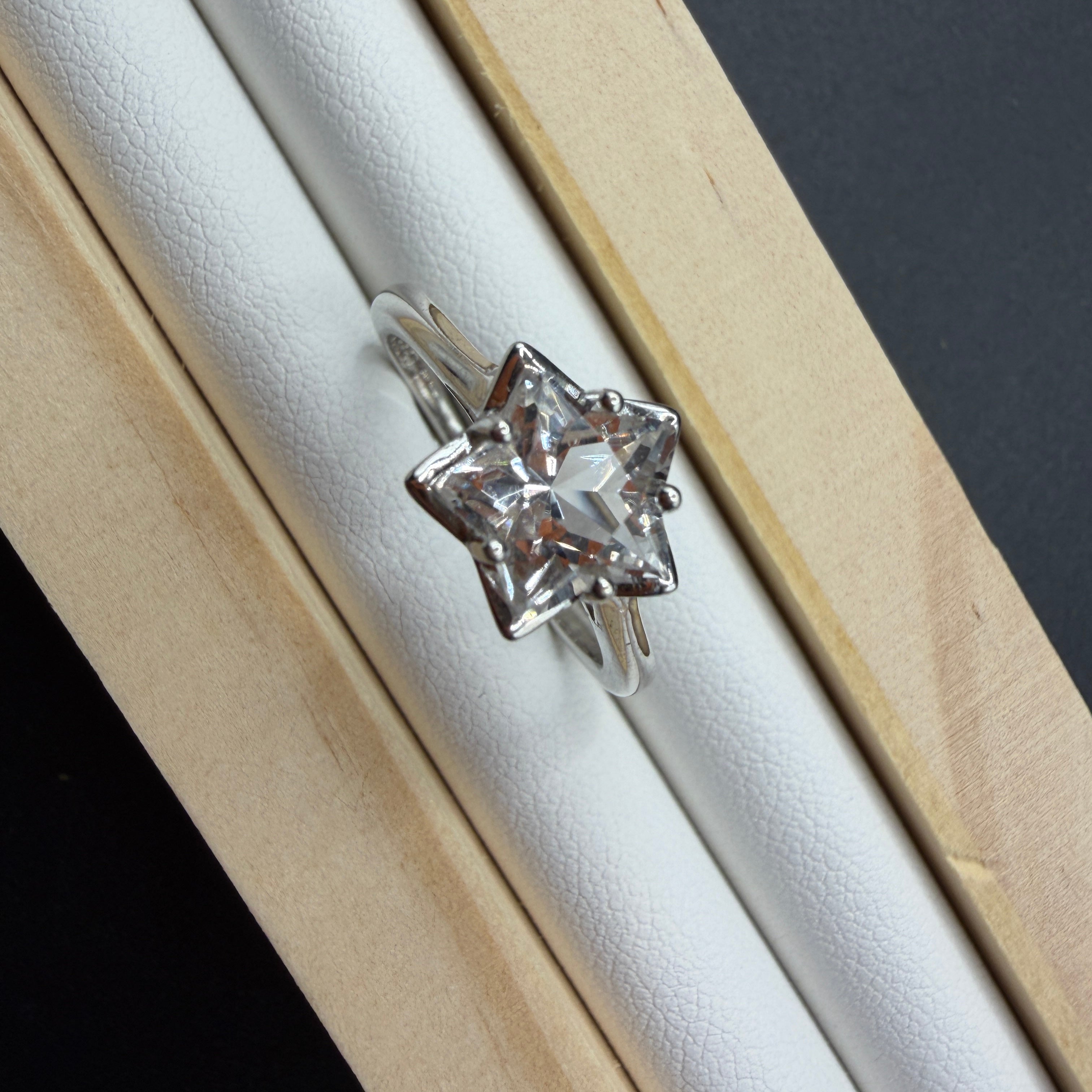 Clear Quartz Star S925 Adjustable Ring