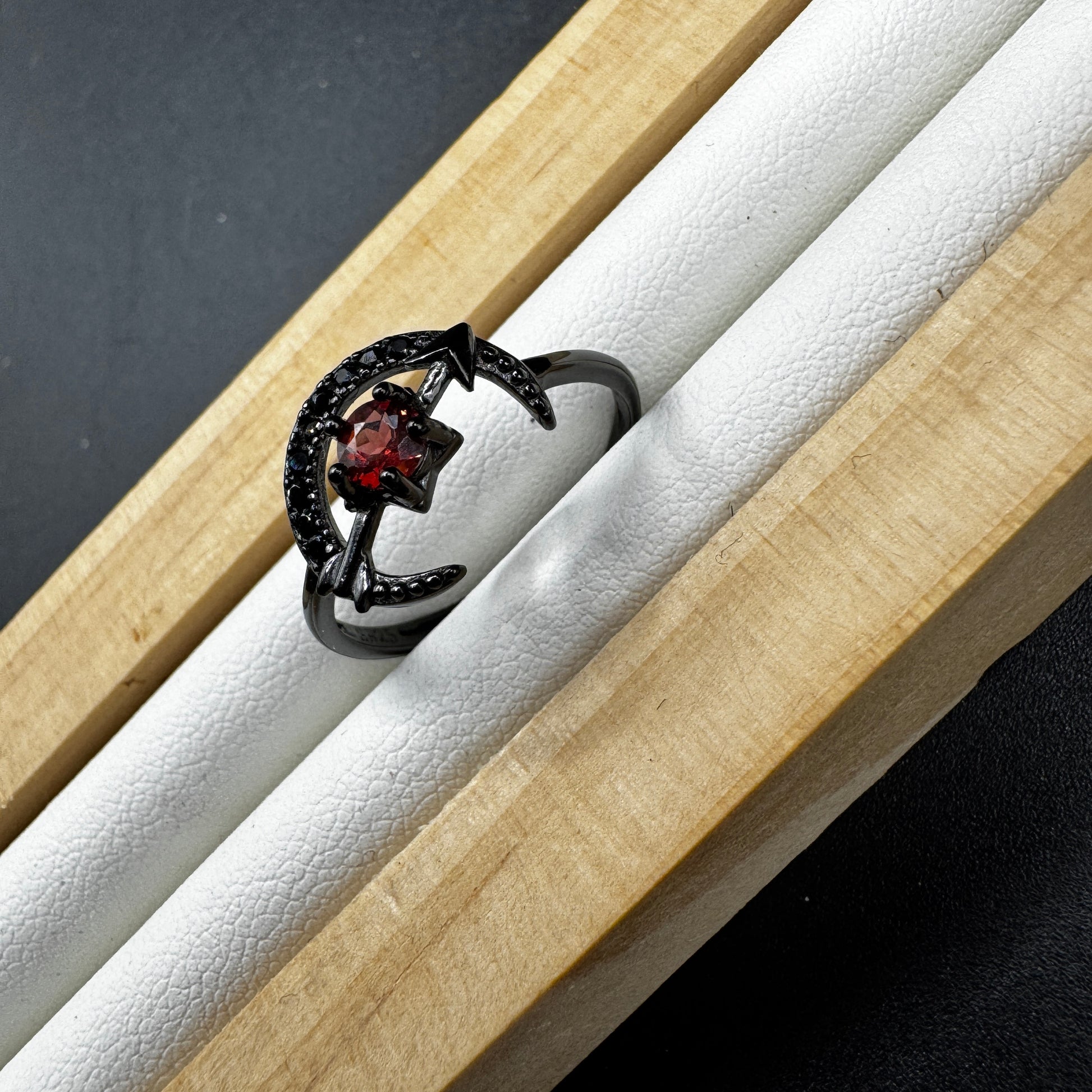 Garnet Moon S925 Halloween Ring