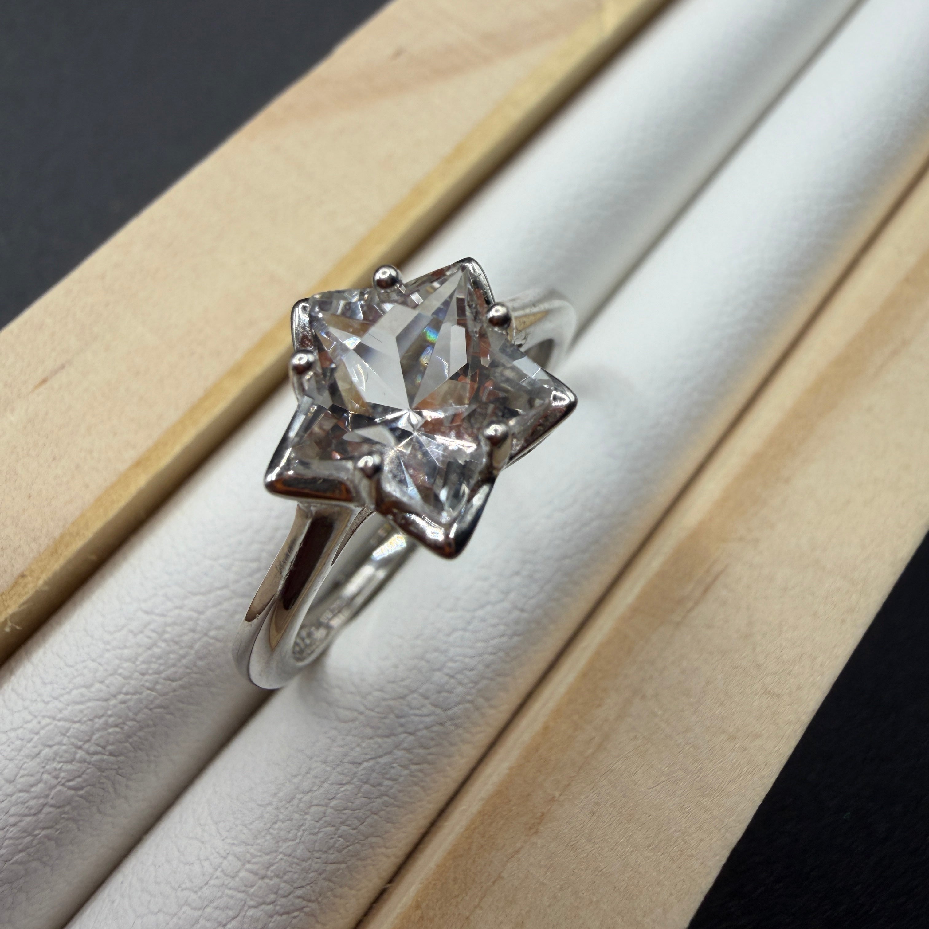 Clear Quartz Star S925 Adjustable Ring