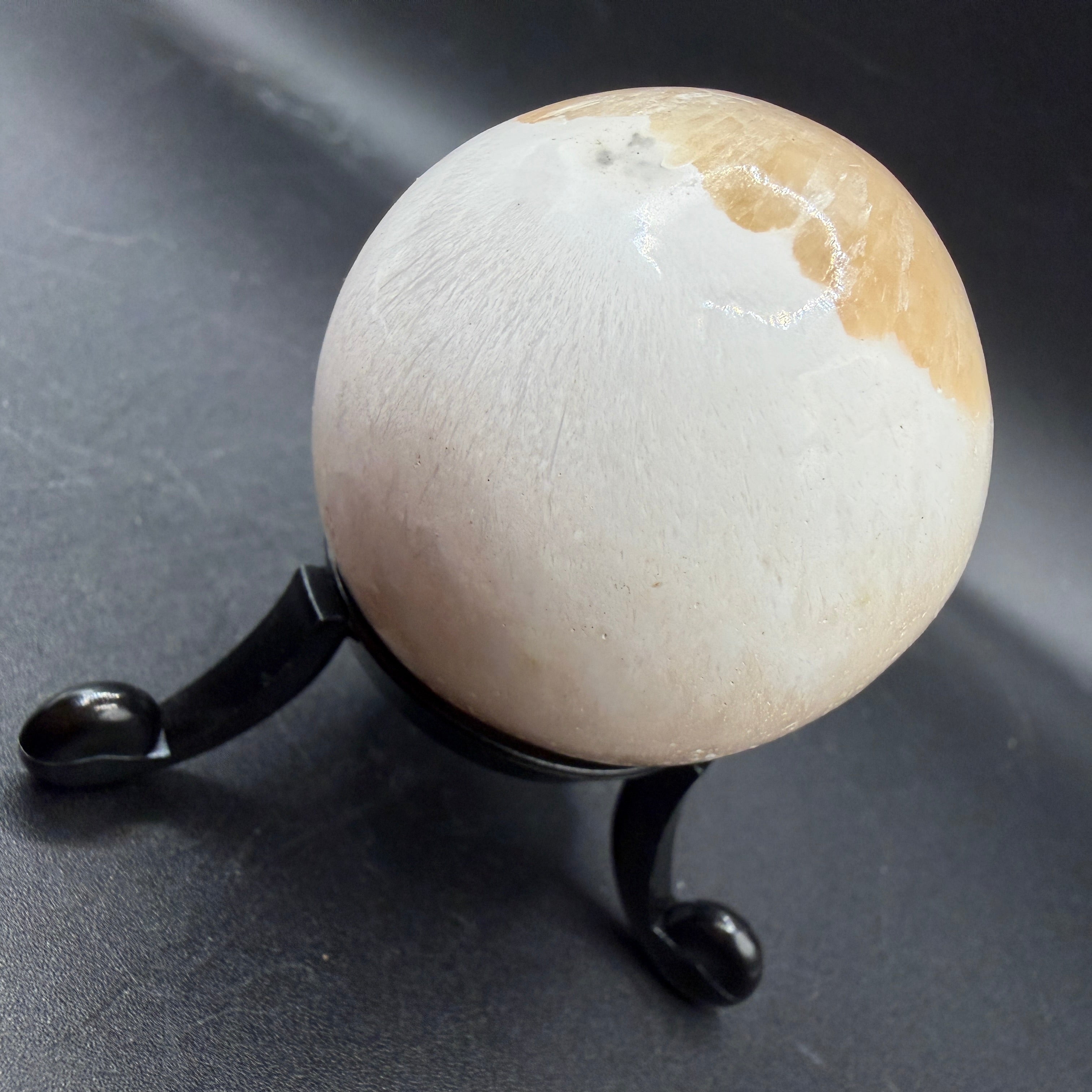 Scolocite Stilbite Sphere Dx13.5cm