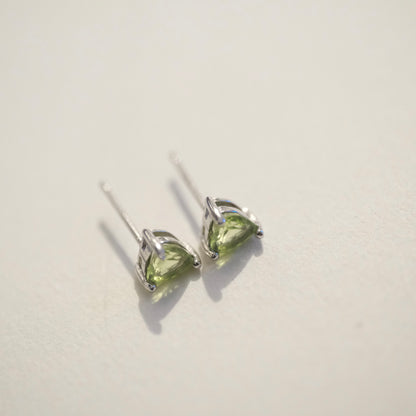 Peridot Heart S925 Stud Earrings