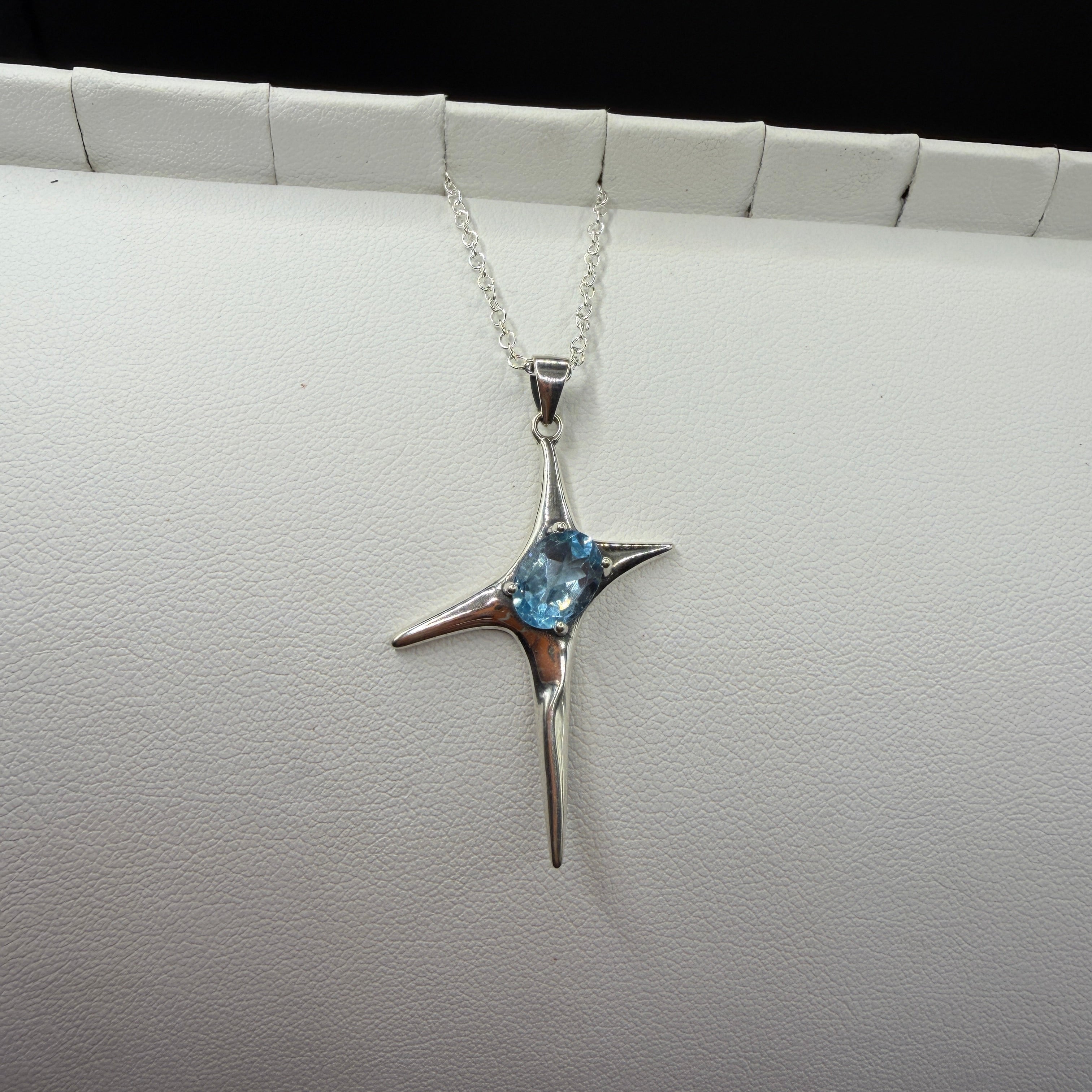 Aquamarine Star S925 Necklace