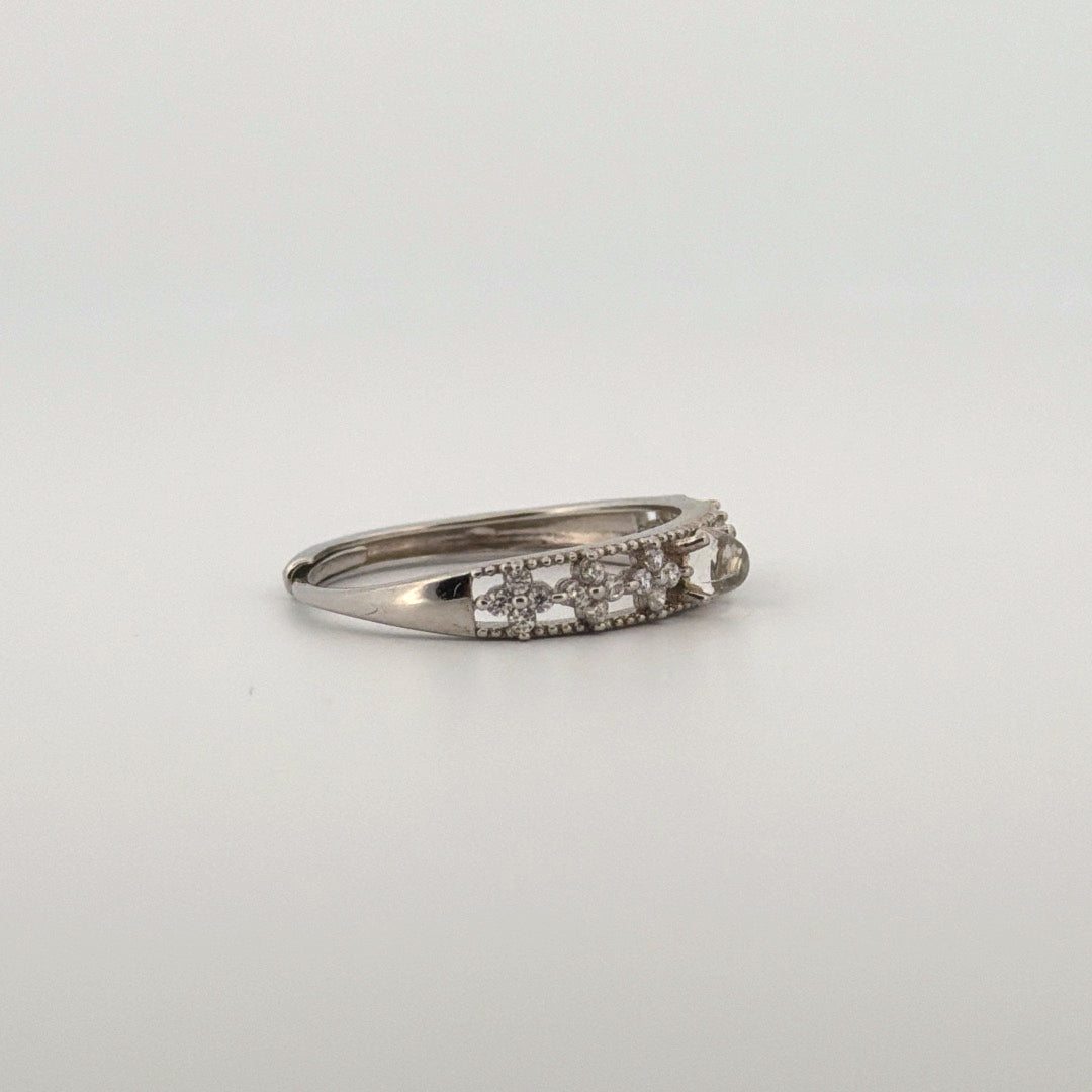 Moonstone S915 Adjustable Ring