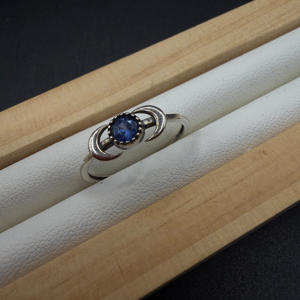 Sapphire S925 Adjustable Ring