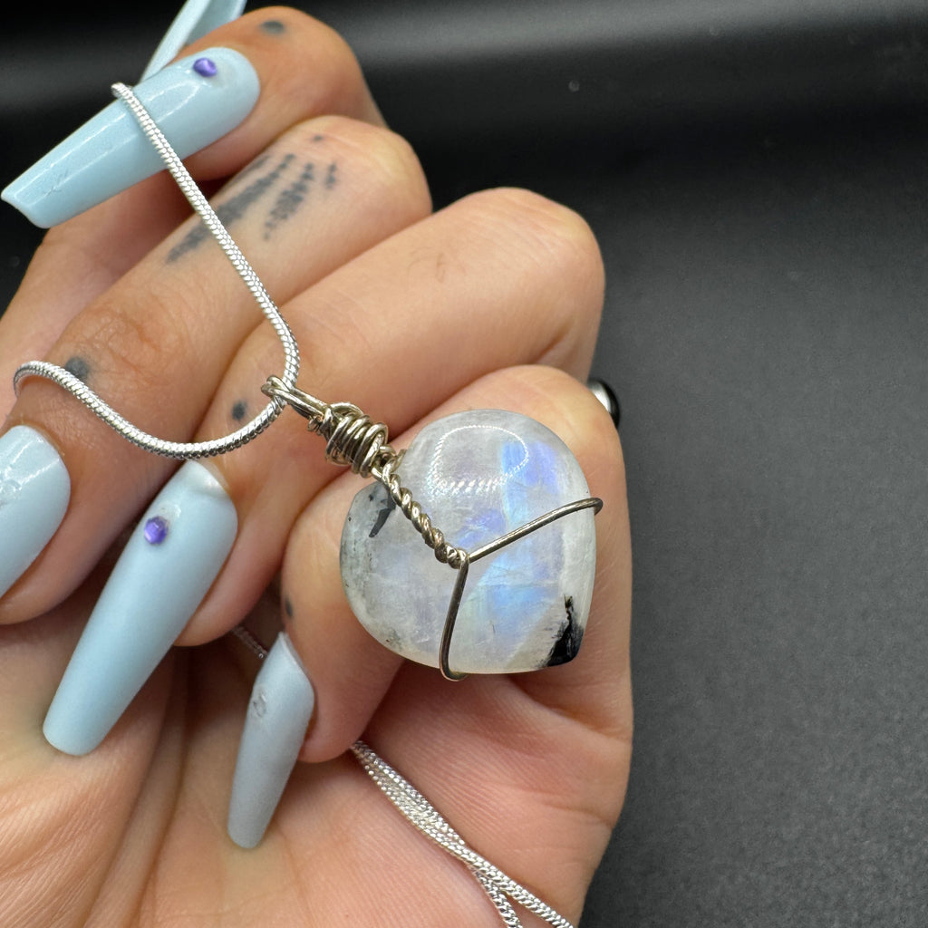 Handmade Moonstone Necklace