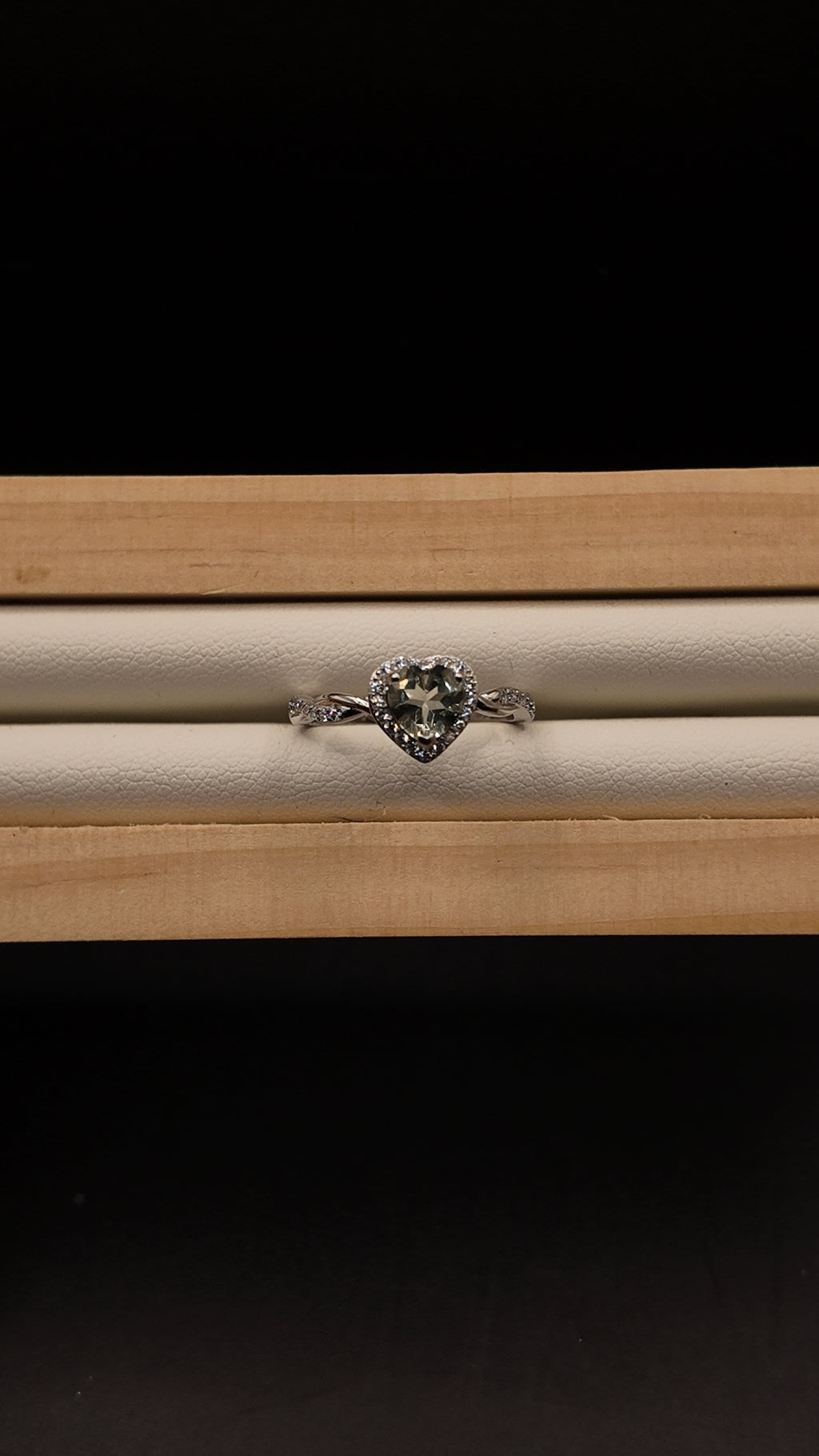 Green Quartz Ring