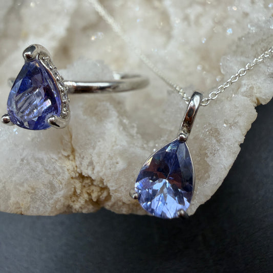 Tanzanite Teardrop Ring and Necklace S925 Certified Set
