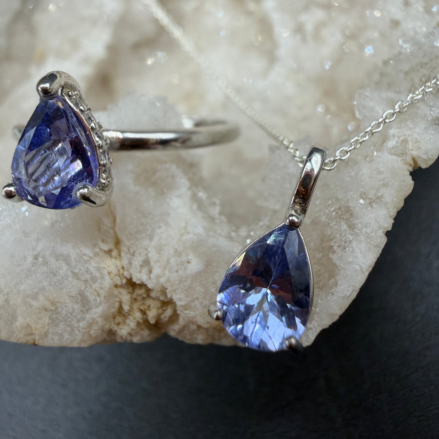 Tanzanite Teardrop Ring and Necklace S925 Certified Set