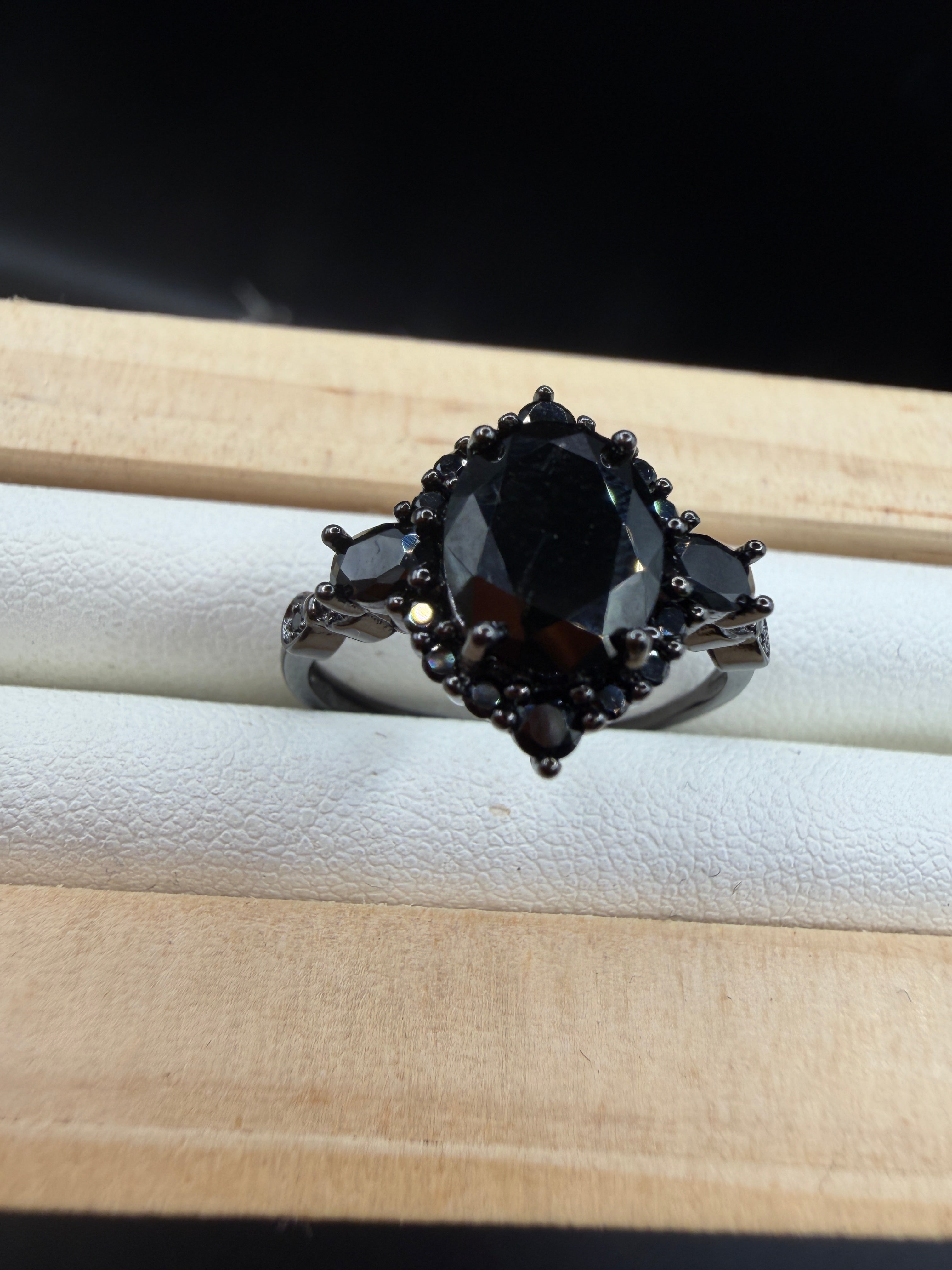 Black Spinel S925 Halloween Ring