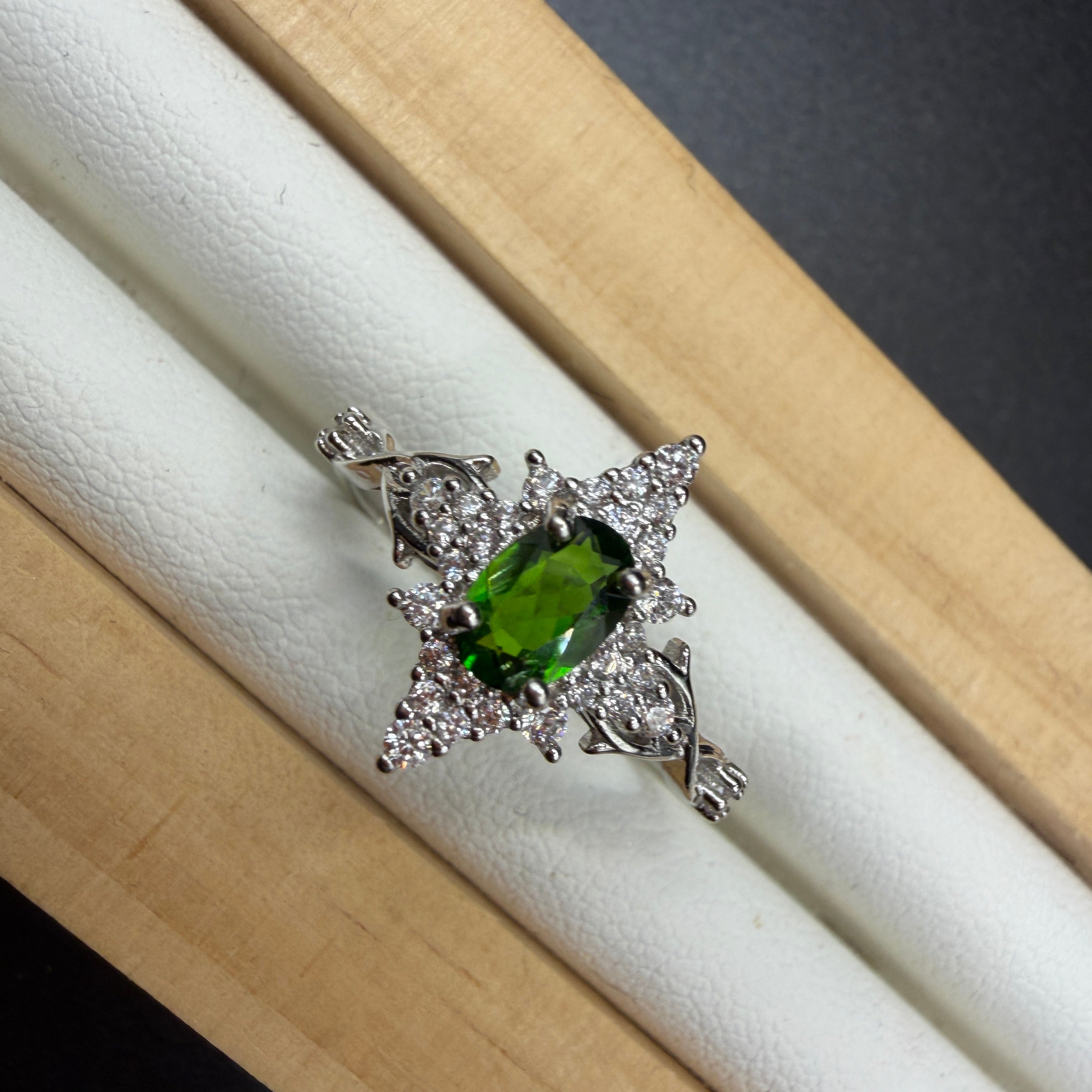 Diopside Star S925 Adjustable Ring