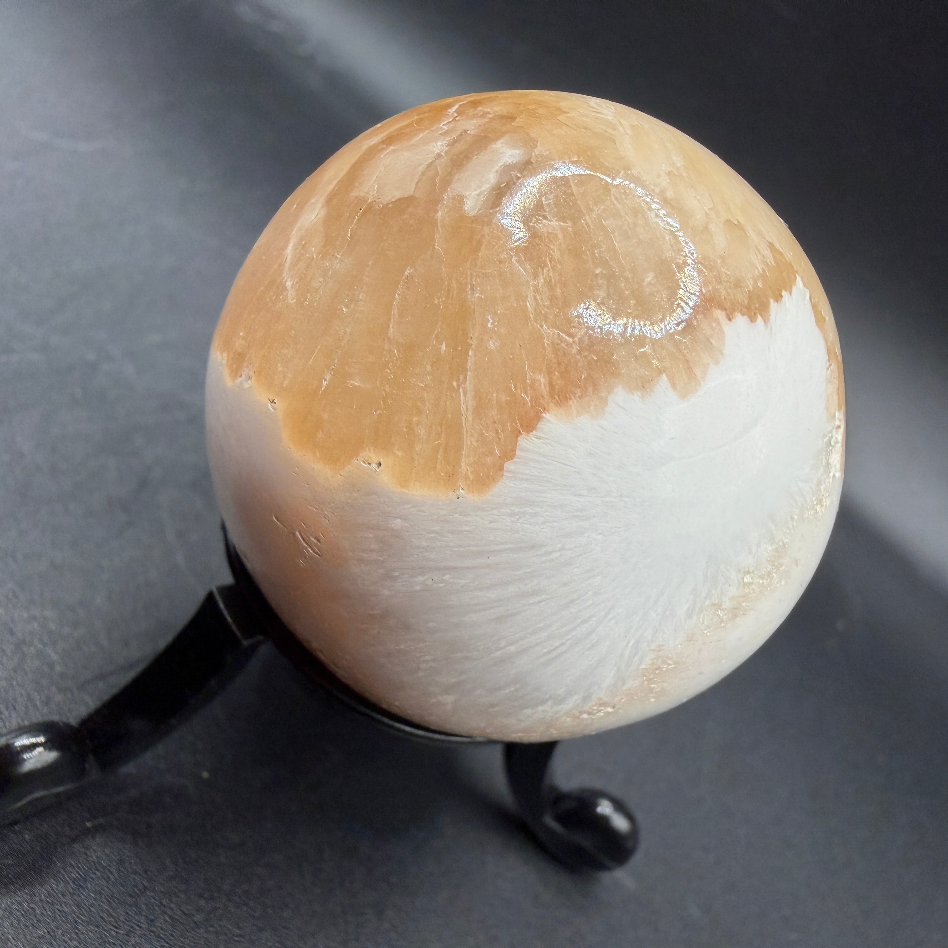 Scolocite Stilbite Sphere Dx13.5cm