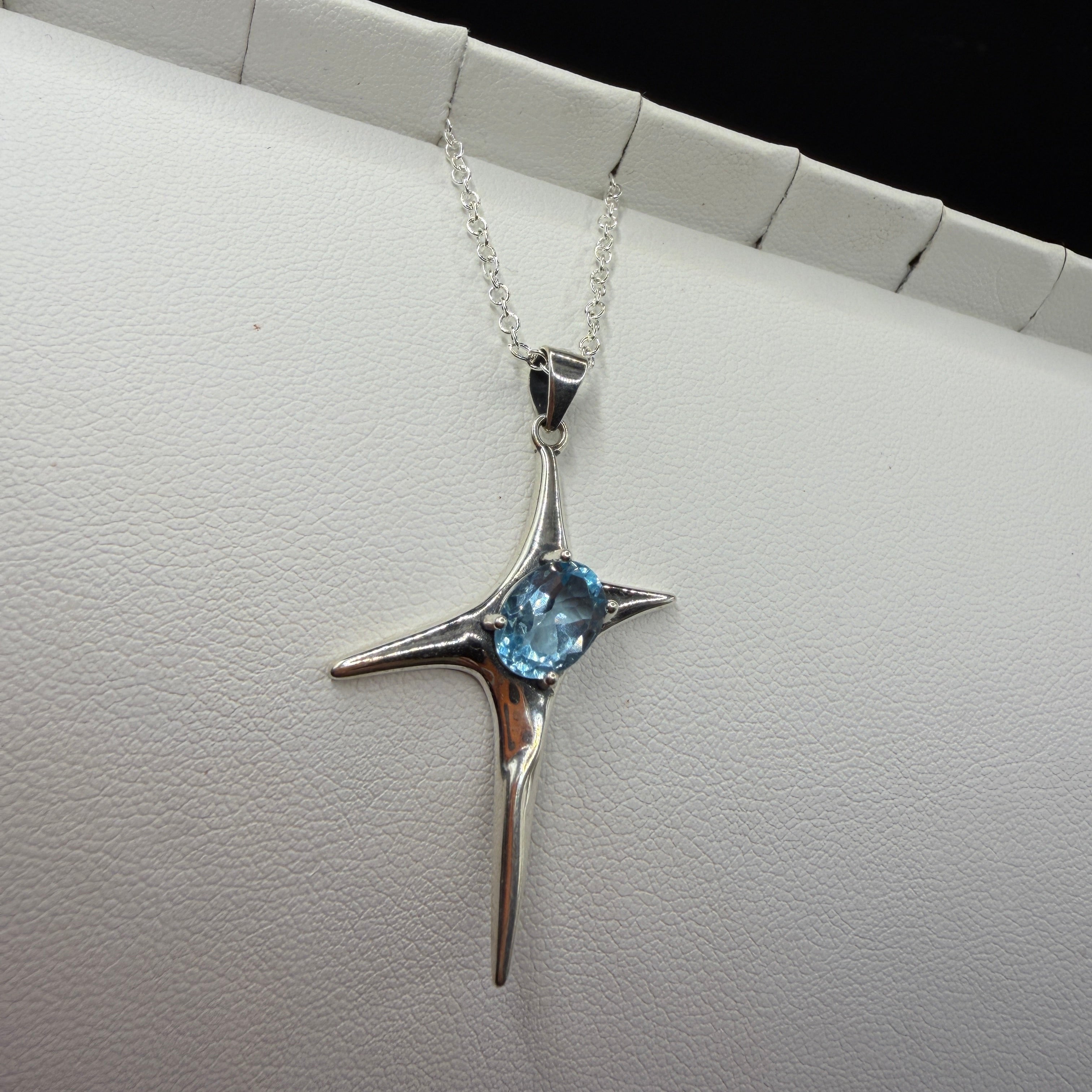 Aquamarine Star S925 Necklace