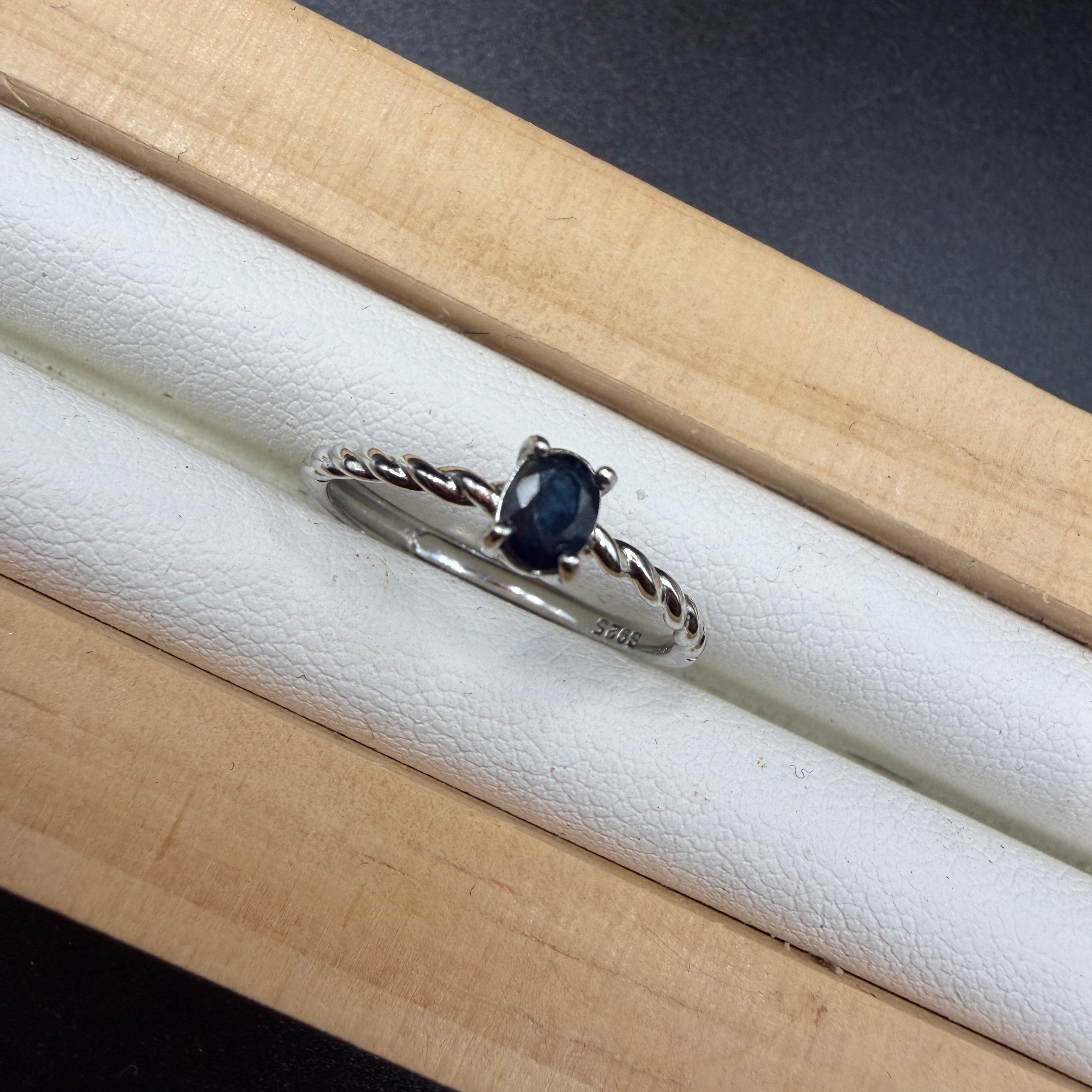 Sapphire S925 Adjustable Ring