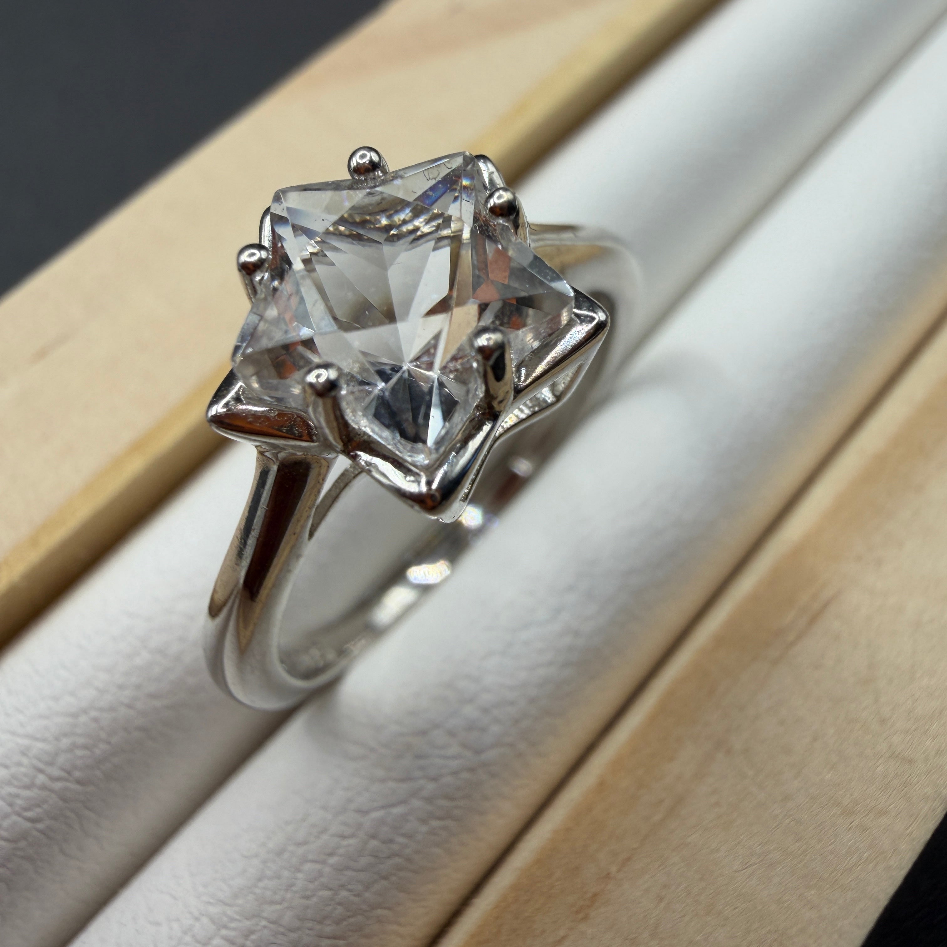 Clear Quartz Star S925 Adjustable Ring