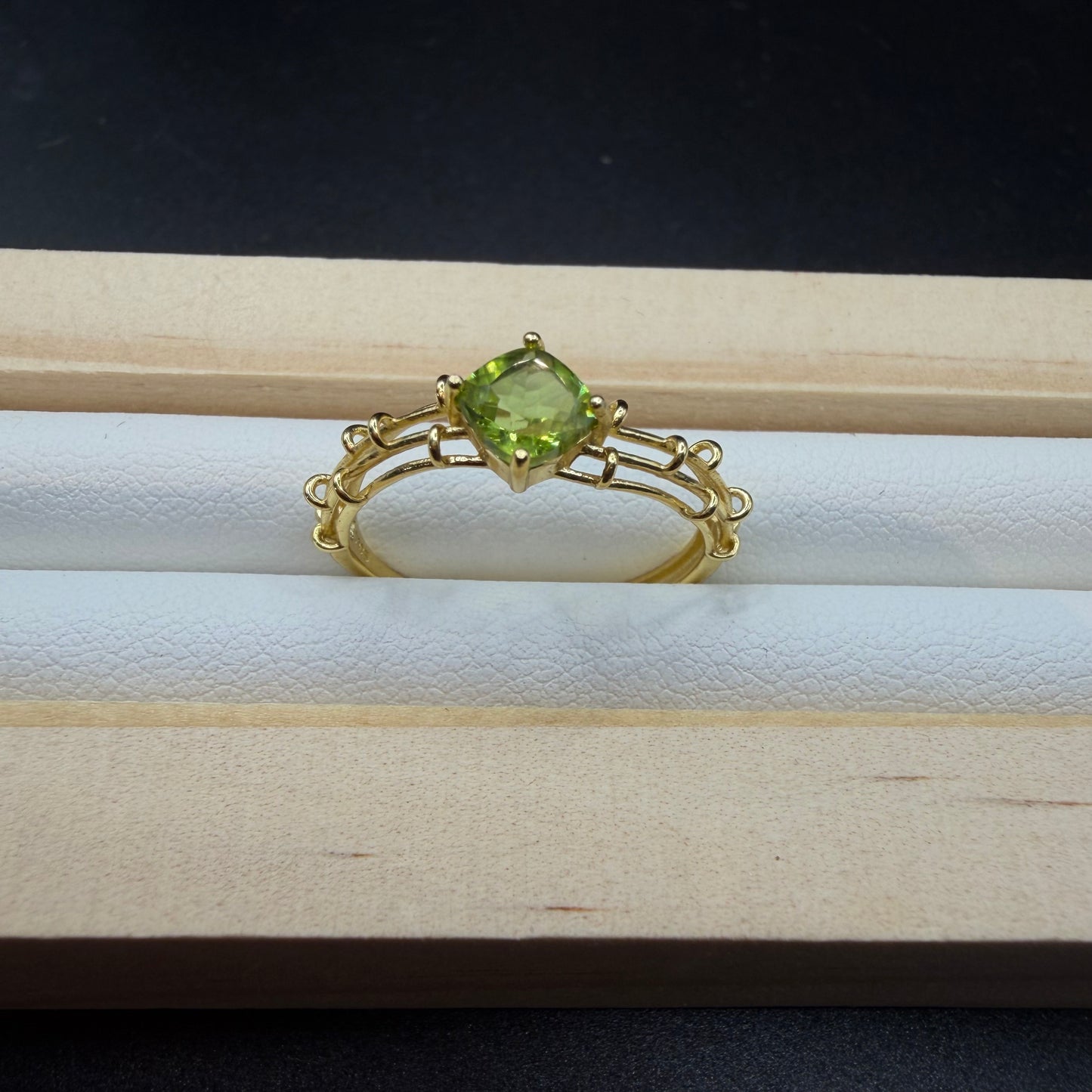 Peridot S925 Adjustable Ring