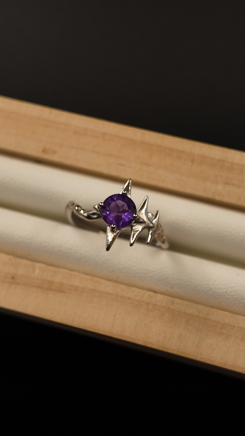Amethyst Star Ring