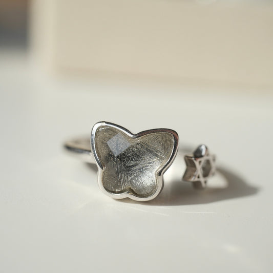 S925 butterfly ring with patterned centre and six-pointed star detail