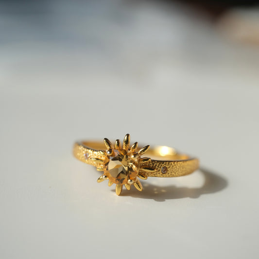 Citrine Sun S925 adjustable ring with a faceted golden centre stone, sunray setting and textured gold-coloured band