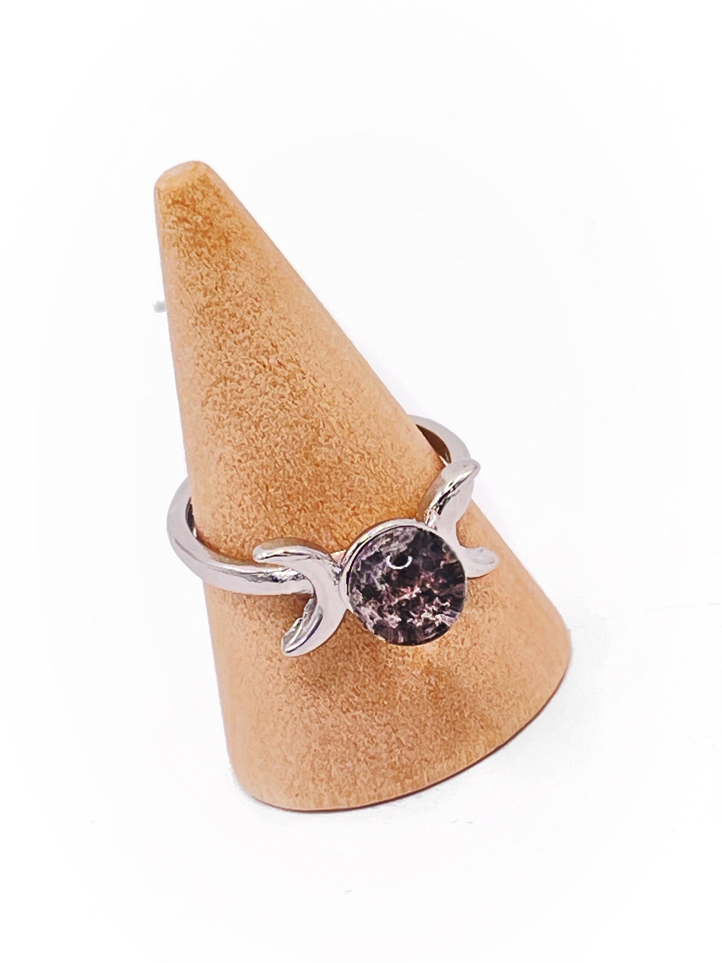 Garden Quartz Triple Moon Ring