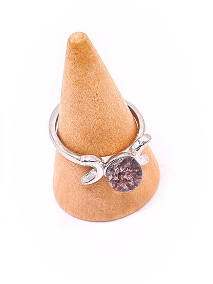 Garden Quartz Triple Moon Ring